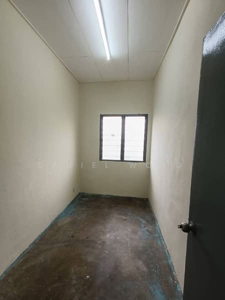 Flat for Sale at Seri Pulai - Daniel Wong - Interior - PropertyGuru.com.my