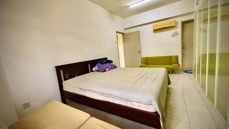 Condominium for Sale at South View @ One Ampang Avenue - Elaine Lee - Master Room - PropertyGuru.com.my