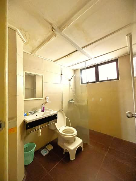 Condominium for Sale at South View @ One Ampang Avenue - Elaine Lee - Master Bathroom - PropertyGuru.com.my