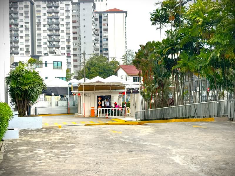 Condominium for Sale at South View @ One Ampang Avenue - Elaine Lee - Main Entrance - PropertyGuru.com.my