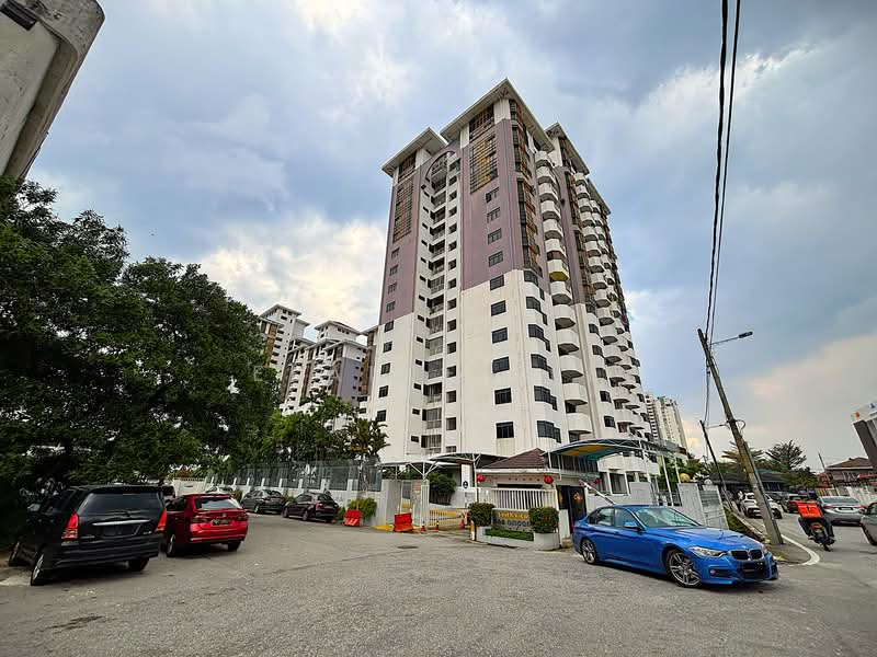 Condominium for Sale at South View @ One Ampang Avenue - Elaine Lee - Main Entrance - PropertyGuru.com.my