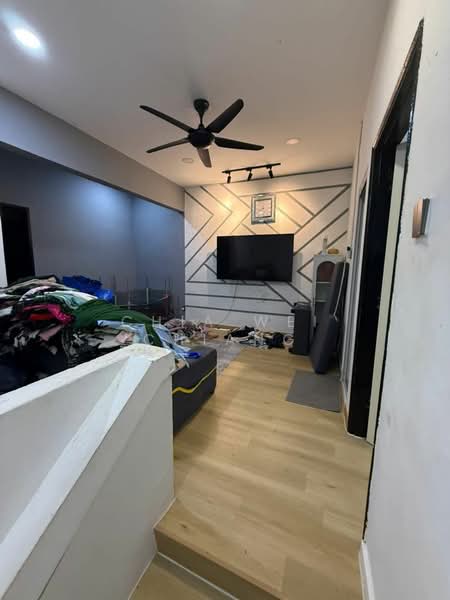 Rumah Teres 2 Tingkat untuk Dijual di Taman Pelangi (Johor Bahru) - Chia Wei Chiang - Living Room - PropertyGuru.com.my