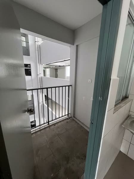 The Stone untuk Untuk Dijual - RM 390,000, Mac 2026 - Balcony - PropertyGuru.com.my