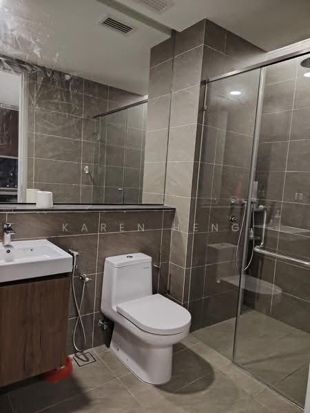 Condominium for Sale at Grand Medini - Karen Heng - Bathroom - PropertyGuru.com.my