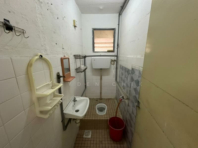 Rumah Flat untuk Dijual di Cheras Ria - Jayden Chik - Bathroom - PropertyGuru.com.my