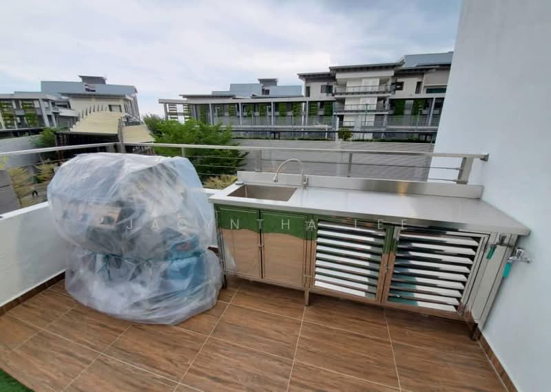 Twin Villa for Sale in Gelugor (Penang) - Jacyntha Lee - Exterior - PropertyGuru.com.my