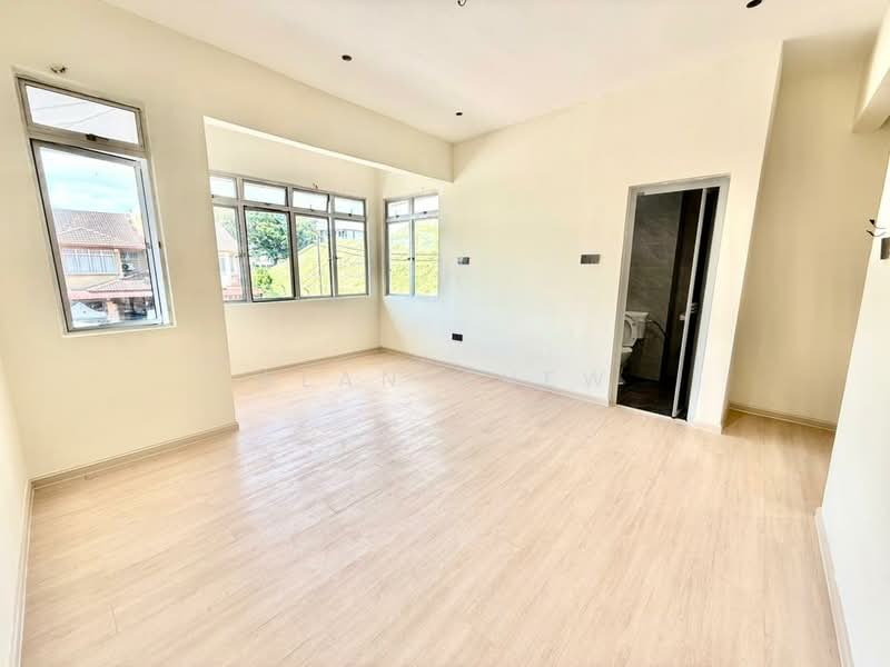 Permas Jaya untuk Untuk Dijual - RM 758,000, Mac 2026 - Living Room - PropertyGuru.com.my