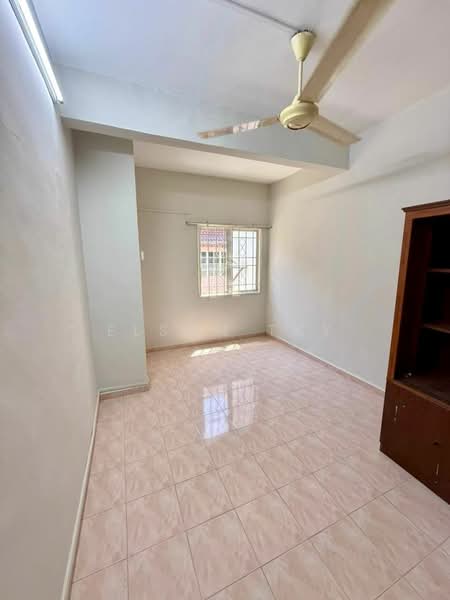 2-storey Terraced House for Rent in Taman Muzaffar Heights (Bukit Katil) - Elson Tay - Interior - PropertyGuru.com.my