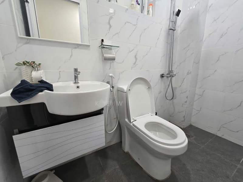 Semi-Detached House for Sale in Bandar Sungai Long (Selangor) - Kew . - Bathroom - PropertyGuru.com.my