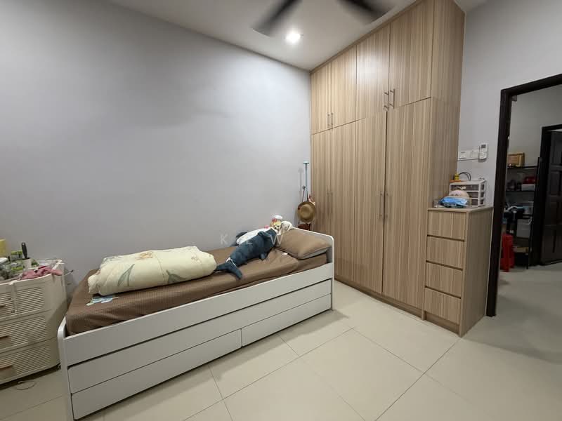 Terraced House for Sale in Bandar Sungai Long (Selangor) - Kew . - PropertyGuru.com.my