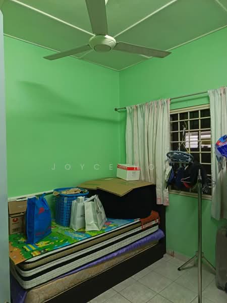 Pangsapuri Sri Camellia untuk Untuk Dijual - RM 250,000, Mac 2026 - Bedroom - PropertyGuru.com.my
