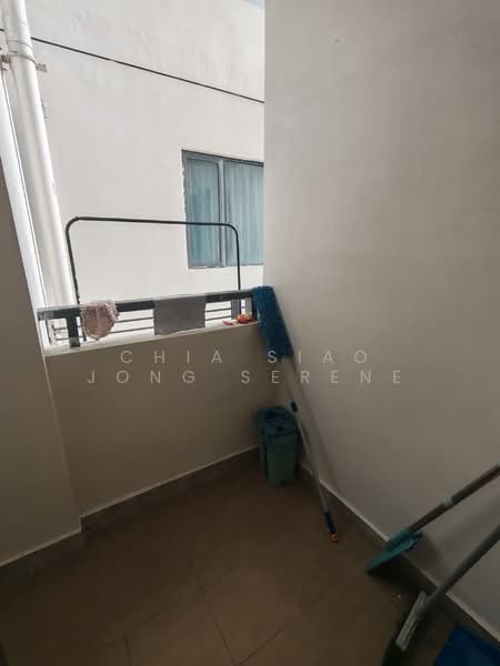 Servis Apartment untuk Dijual di R&F Princess Cove Phase 1 - Chia Siao Jong Serene - Balcony - PropertyGuru.com.my