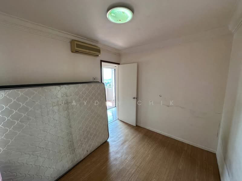 Kondominium untuk Dijual di Ketumbar Heights - Jayden Chik - Bedroom - PropertyGuru.com.my