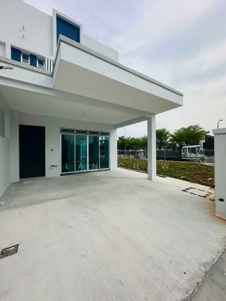 2-storey Terraced House for Sale in Taman Dato Onn (Johor Bahru) - Alan Chew - Exterior - PropertyGuru.com.my