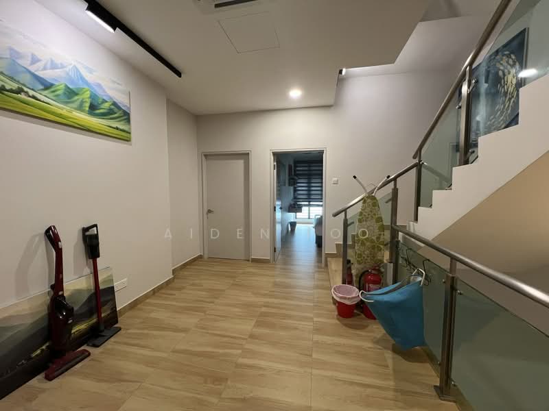 2.5-storey Terraced House for Sale in TAMAN PUCHONG UTAMA (Puchong) - Aiden Foo - Interior - PropertyGuru.com.my