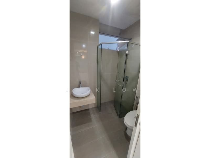 Service Residence for Sale at Serviced Residence @ Binjai 8 - Jack Low - Bathroom - PropertyGuru.com.my