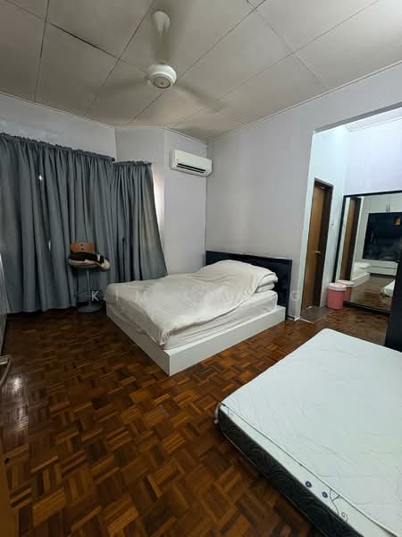 2-storey Terraced House for Sale in Taman Sentosa (Klang) - Kim Chong - Bedroom - PropertyGuru.com.my