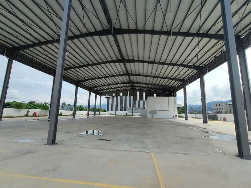 Warehouse for Rent in Serendah (Selangor) - CW Kong - Exterior - PropertyGuru.com.my
