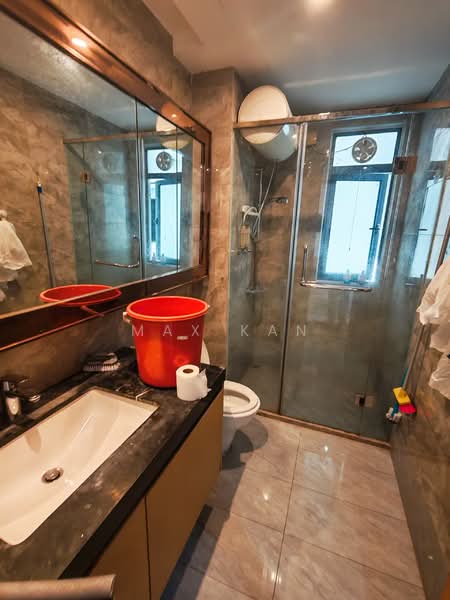 Service Residence for Sale at R&F Princess Cove Phase 1 - Max Kan - Bathroom - PropertyGuru.com.my