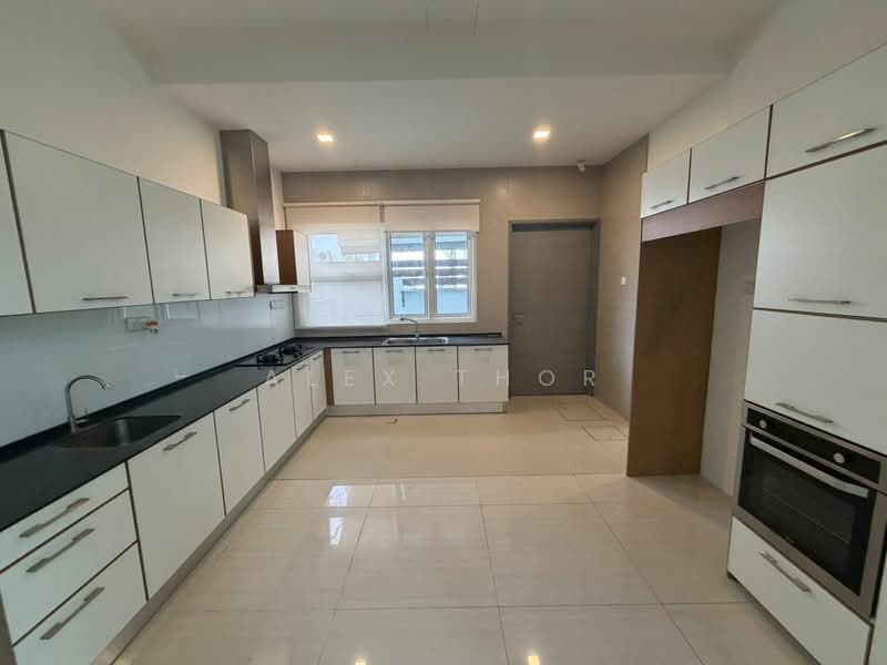 Terraced House for Rent in Tanjung Bungah (Penang) - Alex Thor - Kitchen - PropertyGuru.com.my