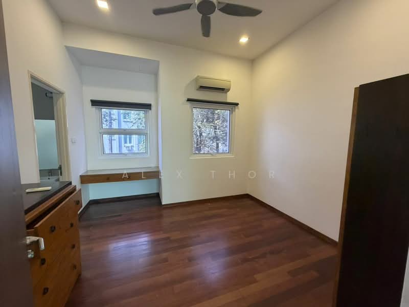 Terraced House for Rent in Tanjung Bungah (Penang) - Alex Thor - Bedroom - PropertyGuru.com.my