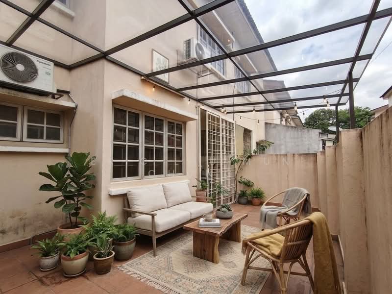 Rumah Teres 2 Tingkat untuk Dijual di Puchong (Selangor) - Eric Lau Mun Chung - Exterior - PropertyGuru.com.my