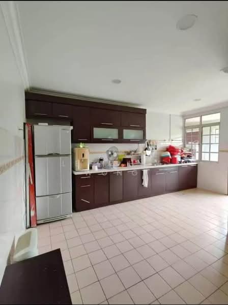 Taman Kulai untuk Untuk Dijual - RM 535,000, Mac 2026 - Kitchen - PropertyGuru.com.my