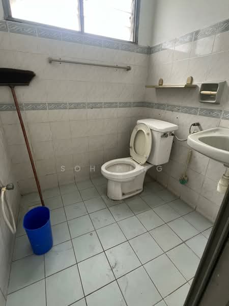 Rumah Teres 2-Tingkat untuk Dijual di Usj 11 (Subang Jaya) - Soh Ping - Bathroom - PropertyGuru.com.my