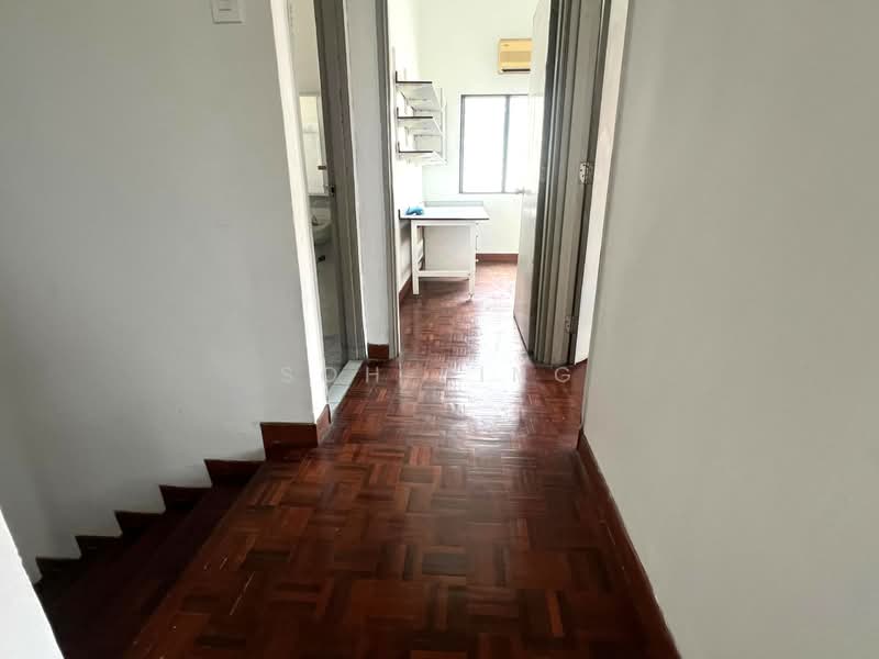 2-storey Terraced House for Sale in Usj 11 (Subang Jaya) - Soh Ping - Corridor - PropertyGuru.com.my