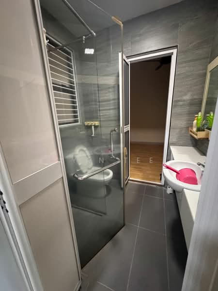 Condominium for Sale at Armanee - Ryan Tee - Bathroom - PropertyGuru.com.my