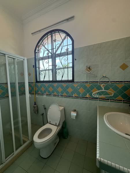 Bungalow for Rent in Johor Bahru (Johor) - Albee Liew - Bathroom - PropertyGuru.com.my