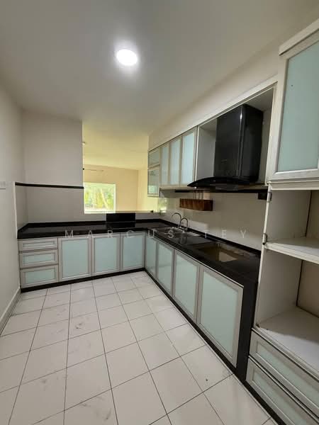 Bandar Seri Alam untuk Untuk Dijual - RM 728,000, Apr 2026 - Kitchen - PropertyGuru.com.my