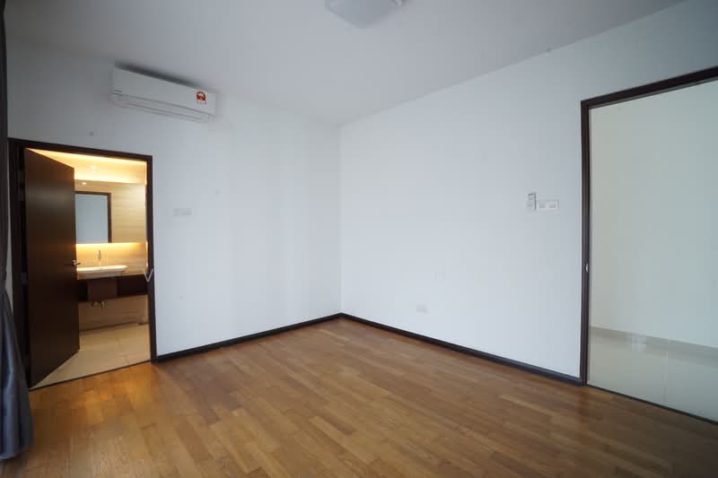 Condominium for Rent at The Bay Residences - Vincent Chong - Bedroom 2 - PropertyGuru.com.my