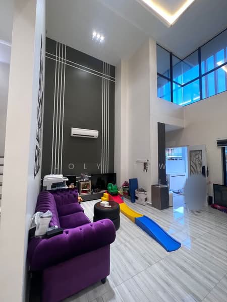 3-storey Terraced House for Sale in Taman Juara Jaya (Cheras) - Joly Liew - Living Room - PropertyGuru.com.my