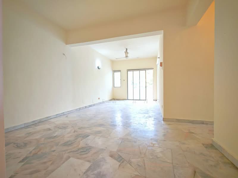 Condominium for Sale at Sri Permata - Allen Ang - Living Room - PropertyGuru.com.my