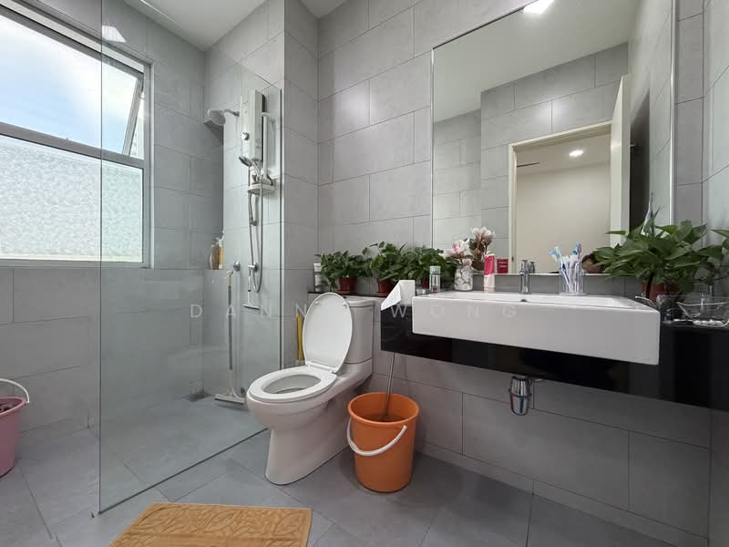 Kundang Estates @ Rawang untuk Untuk Disewa - RM 2,500 /bulan, Mac 2026 - Bathroom - PropertyGuru.com.my