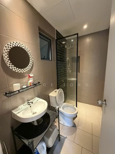 Sky Awani Residensi 3 untuk Untuk Disewa - RM 2,000 /bulan, Mac 2026 - Bathroom - PropertyGuru.com.my