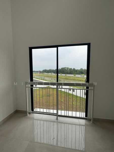 2-storey Terraced House for Sale in Telok Panglima Garang (Selangor) - Michelle Liew - Balcony - PropertyGuru.com.my
