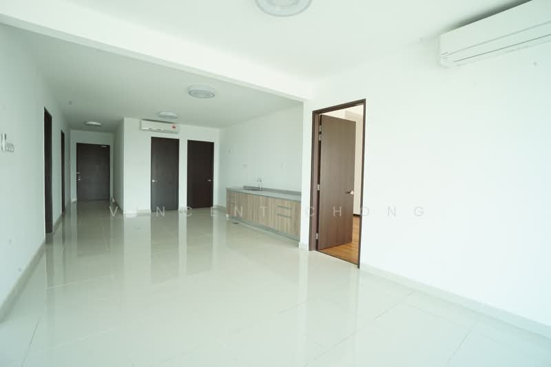 Condominium for Sale at The Bay Residences - Vincent Chong - Dining Hall - PropertyGuru.com.my