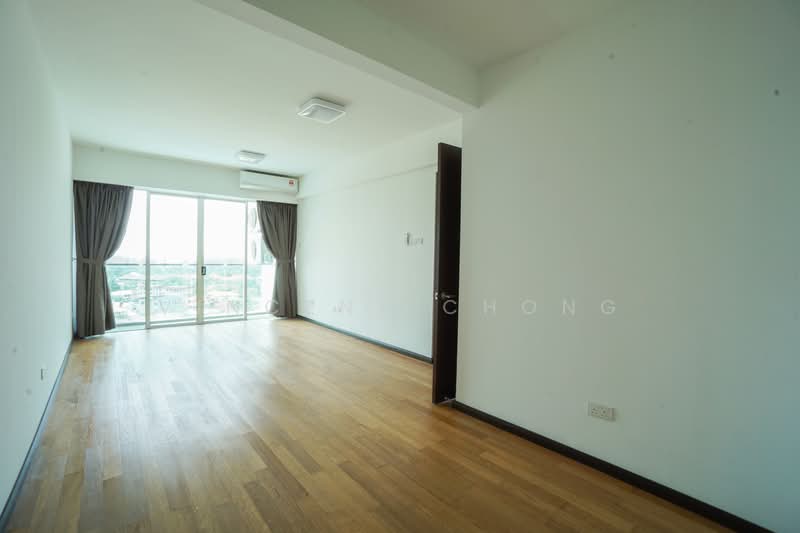 Condominium for Sale at The Bay Residences - Vincent Chong - Master Bedroom - PropertyGuru.com.my