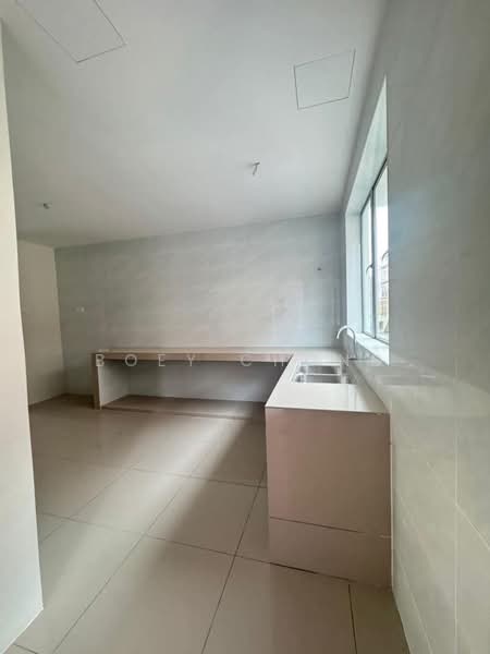 Taman Sri Perkasa untuk Untuk Dijual - RM 470,000, Mac 2026 - Kitchen - PropertyGuru.com.my