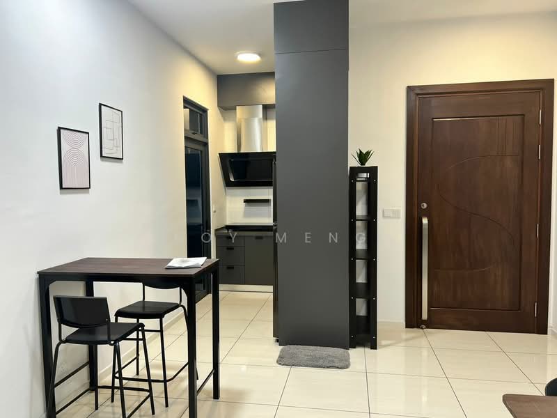 Queens Residences Q1 @ Queens Waterfront untuk Untuk Disewa - RM 4,200 /bulan, Mac 2026 - Kitchen - PropertyGuru.com.my