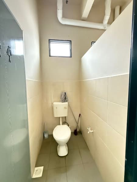 Shop for Rent in Tanjong Minyak (Melaka) - Kellyn Foo - Bathroom - PropertyGuru.com.my