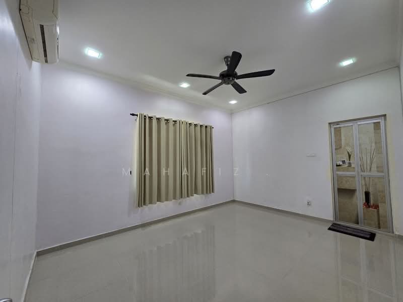 Semi-Detached House for Sale in Bandar Tasik Kesuma (Beranang) - Mahafiz . - PropertyGuru.com.my