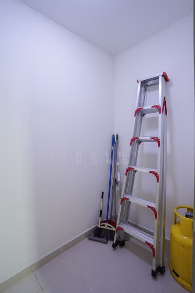 Condominium for Sale at The Peak Vista - Vincent Chong - Store Room - PropertyGuru.com.my