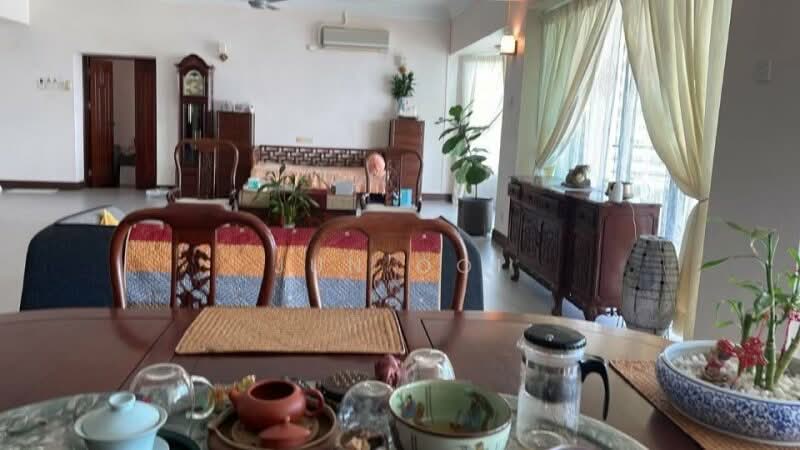 Condominium for Sale at Silverton Condominium - Jun Ooi - Living Room - PropertyGuru.com.my