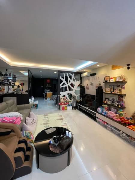 2-storey Terraced House for Sale in Taman Setia Indah (Tebrau) - Jordan Kau - Living Room - PropertyGuru.com.my