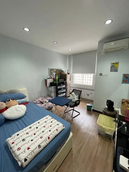 2-storey Terraced House for Sale in Taman Setia Indah (Tebrau) - Jordan Kau - Bedroom - PropertyGuru.com.my