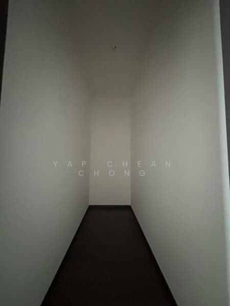 Semi-Detached House for Sale in Telok Panglima Garang (Selangor) - Yap Chean Chong - Corridor - PropertyGuru.com.my