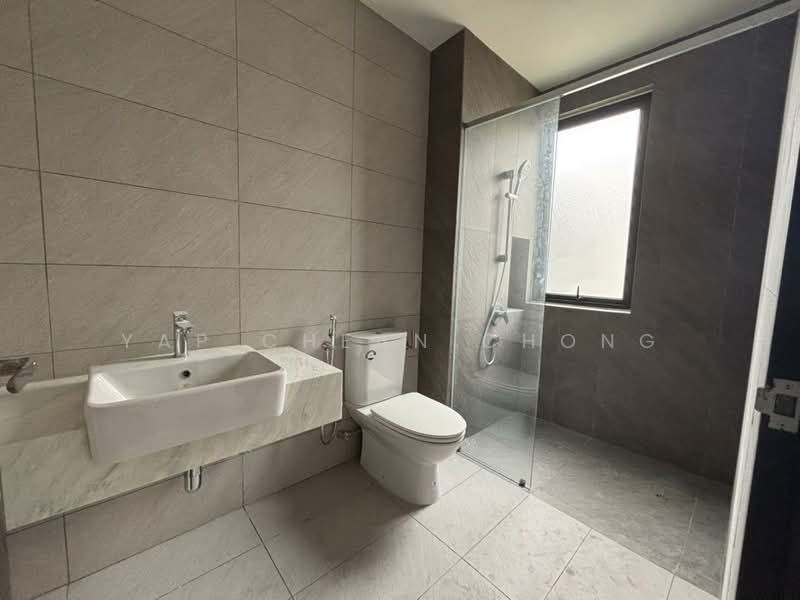 Semi-Detached House for Sale in Telok Panglima Garang (Selangor) - Yap Chean Chong - Bathroom - PropertyGuru.com.my